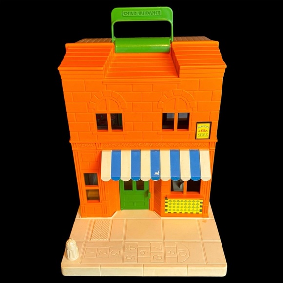 Sesame Street - Mr Hoopers Store Play set 1984 With Figures & Accessories - Picture 12 of 14